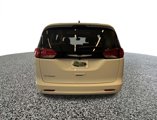 Used 2023 Chrysler Voyager LX image 5