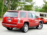 Used 2013 Cadillac Escalade Premium image 2