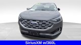 Used 2022 Ford Edge Titanium image 3