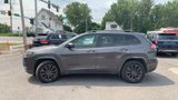 Used 2019 Jeep Cherokee High Altitude image 2