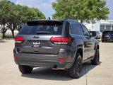 Used 2020 Jeep Grand Cherokee Laredo image 4