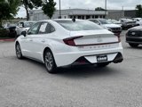 Used 2022 Hyundai Sonata SEL w/ Convenience Package image 5