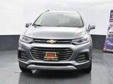 Used 2020 Chevrolet Trax LT w/ LT Convenience Package image 3