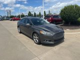 Used 2016 Ford Fusion SE image 3