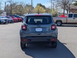 Used 2022 Jeep Renegade Trailhawk image 6