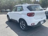 New 2025 Hyundai Venue SEL image 5
