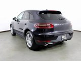 Certified 2018 Porsche Macan image 3