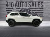 Used 2015 Jeep Cherokee Trailhawk image 2