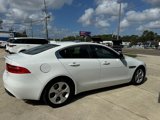 Used 2017 Jaguar XE image 5