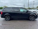 Used 2015 Dodge Grand Caravan SXT w/ Blacktop Package image 4