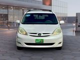 Used 2006 Toyota Sienna XLE image 2