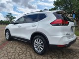 Used 2017 Nissan Rogue SV image 3