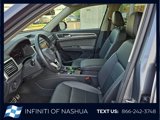 Used 2023 Volkswagen Atlas SEL R-Line image 3