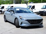 Used 2022 Hyundai Elantra Limited image 4