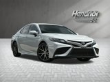 Used 2022 Toyota Camry SE image 2