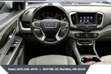 Used 2024 GMC Terrain SLE w/ Driver Convenience Package image 5
