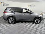 Used 2023 Nissan Rogue SV image 3