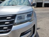 Used 2017 Ford Explorer XLT image 4