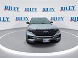 Certified 2022 Ford Explorer XLT w/ Equipment Group 202A image 3