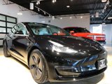 Used 2018 Tesla Model 3 Long Range image 6
