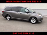 Certified 2017 Toyota Sienna LE image 5