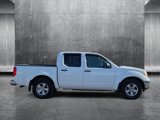Used 2010 Nissan Frontier SE image 4