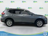 Used 2017 Nissan Rogue SV image 4