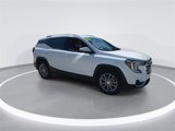 Used 2022 GMC Terrain SLT image 2
