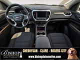 Used 2023 GMC Acadia SLE w/ Driver Convenience Package image 4