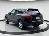 Used 2014 Porsche Cayenne Diesel Platinum Edition image 3