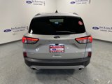Used 2020 Ford Escape SE image 5