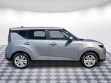 Used 2023 Kia Soul LX image 2