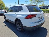 Used 2022 Volkswagen Tiguan SE image 4