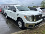Used 2017 Nissan Titan SV image 3