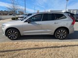 Certified 2024 Volvo XC60 B5 Plus image 6