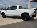 Used 2022 Chevrolet Silverado 1500 LT Trail Boss image 2