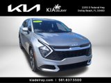 Used 2023 Kia Sportage LX image 3