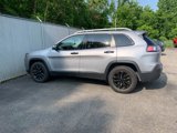 Used 2019 Jeep Cherokee Latitude Plus w/ Comfort/Convenience Group image 6