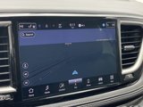 Used 2024 Chrysler Pacifica Select image 4
