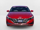 Used 2022 Hyundai Elantra SEL w/ Convenience + Premium Package image 2