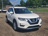 Used 2017 Nissan Rogue S image 3