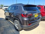 Used 2024 Jeep Compass Latitude image 4
