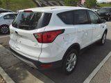 Used 2019 Ford Escape SE image 4