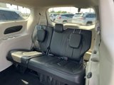 Used 2022 Chrysler Pacifica Touring-L image 3