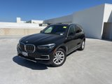 Certified 2022 BMW X5 sDrive40i w/ Parking Assistance Package image 3