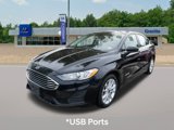 Used 2019 Ford Fusion SE image 2
