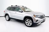 Used 2021 Volkswagen Atlas SE image 3