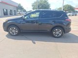 Used 2018 Toyota RAV4 XLE image 3
