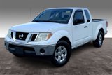 Used 2010 Nissan Frontier SE w/ SE Value Truck Pkg image 2