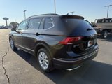 Used 2018 Volkswagen Tiguan SE image 4